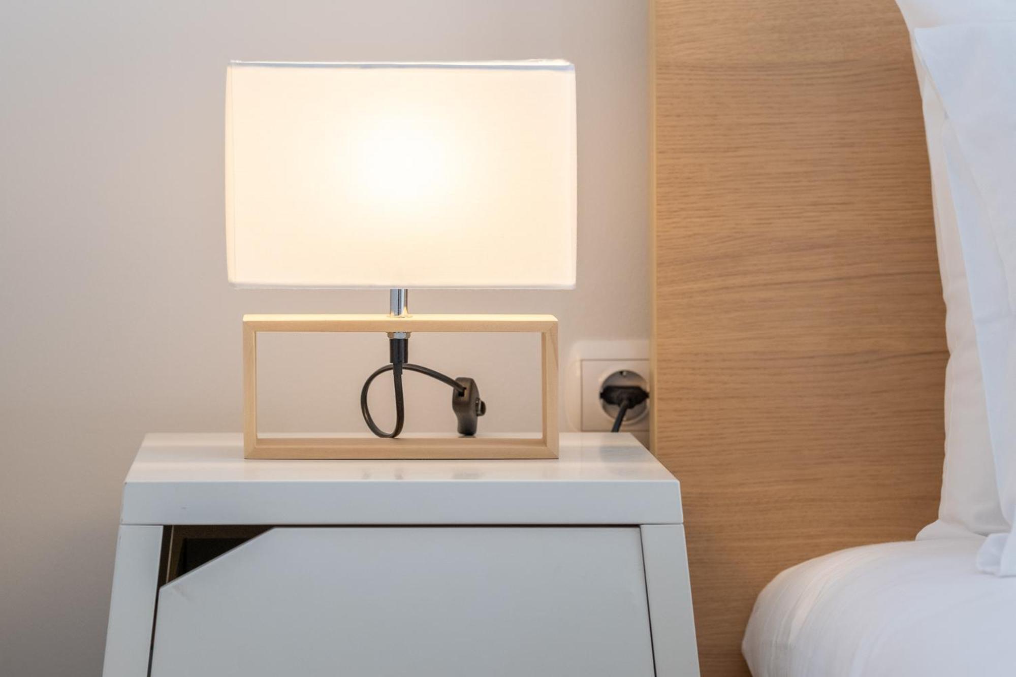 Lovely And Modern 3Bd Apartment Close To Ampelokipoi Metro เอเธนส์ ภายนอก รูปภาพ