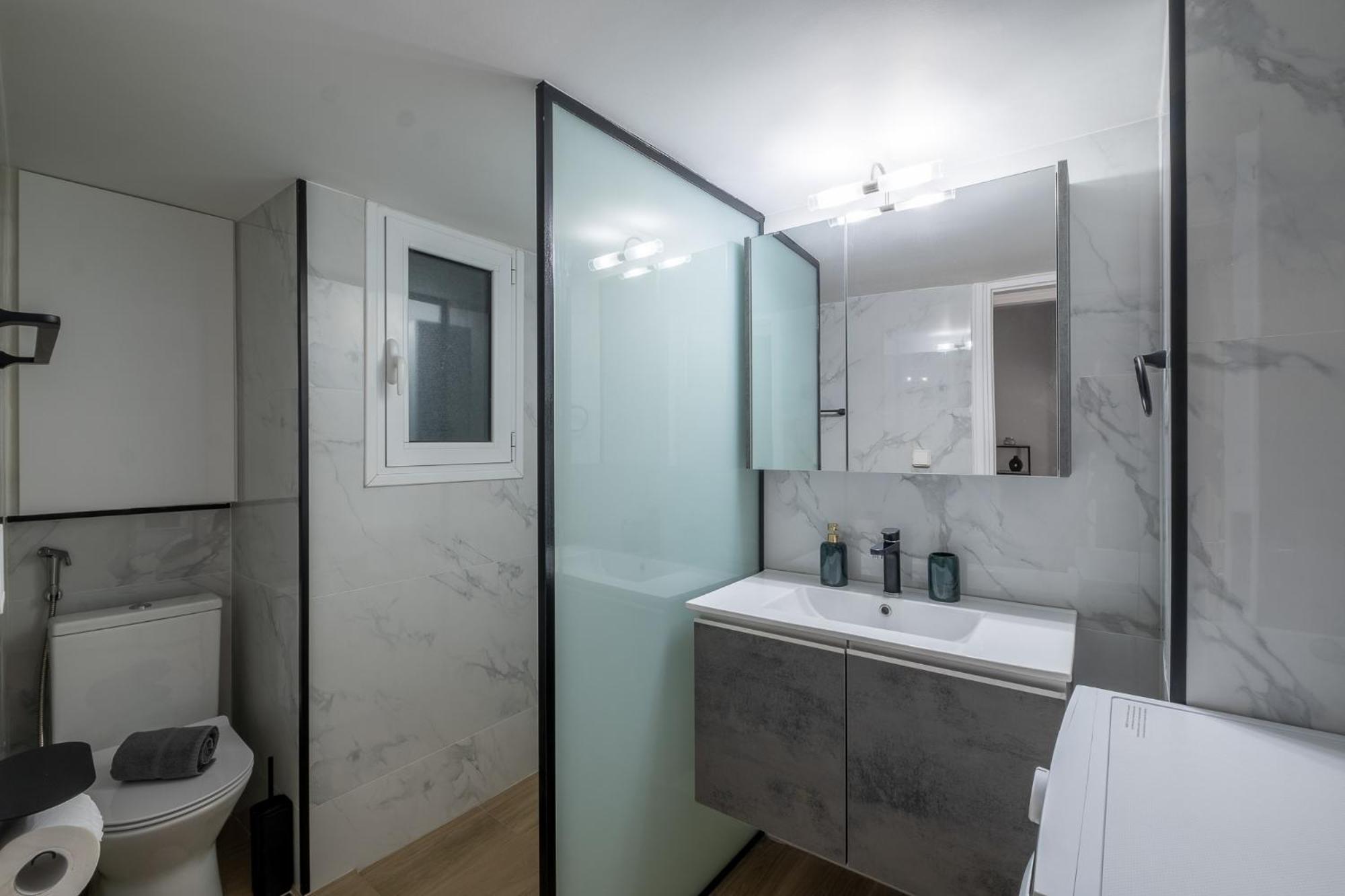 Lovely And Modern 3Bd Apartment Close To Ampelokipoi Metro เอเธนส์ ภายนอก รูปภาพ