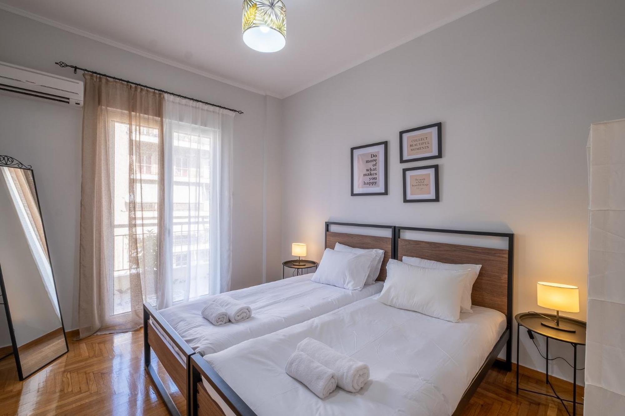 Lovely And Modern 3Bd Apartment Close To Ampelokipoi Metro เอเธนส์ ภายนอก รูปภาพ